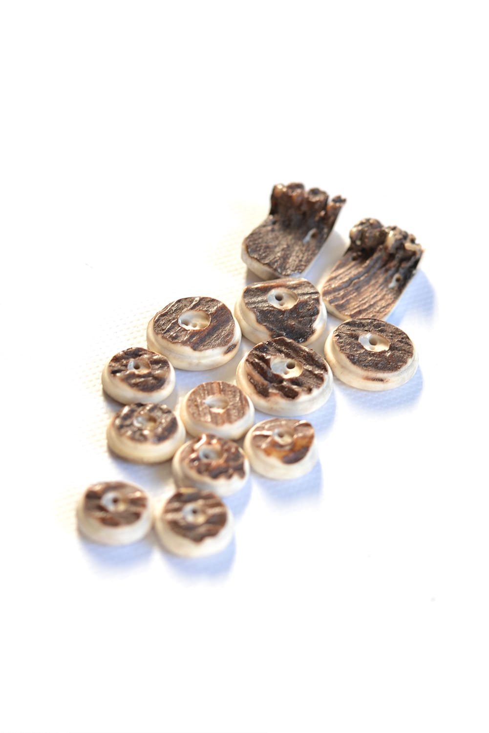 Lovska obleka - gumbi